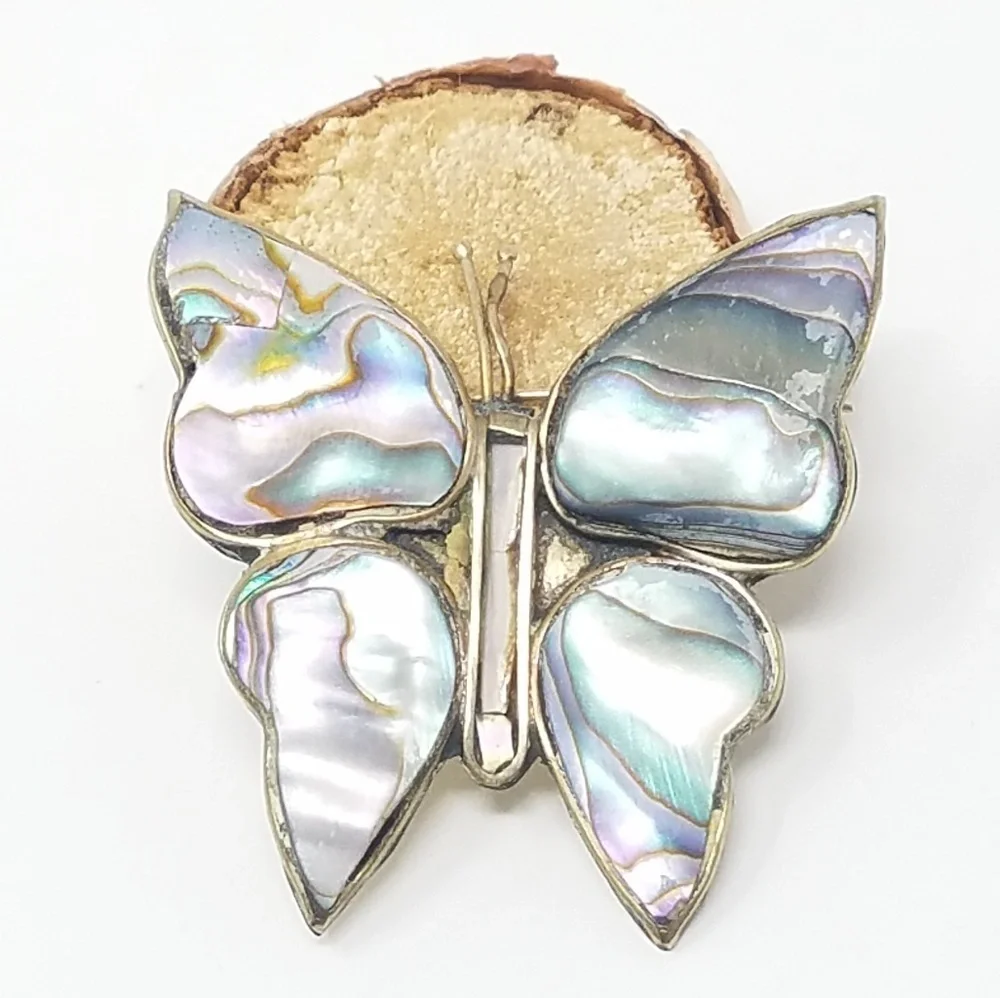 Vtg butterfly Abalone brooch Alpaca‎ pin Mexico